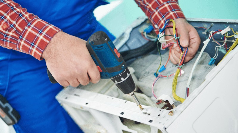 Çubuk Grundig Grundig çamaşır makinesi kart tamiri – Su almama arızası orijinal parça ile giderildi. - Teknik servis örneği